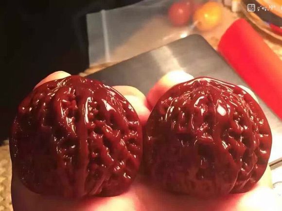 如何把核桃玩得又亮又红,为什么你玩的核桃不亮不红