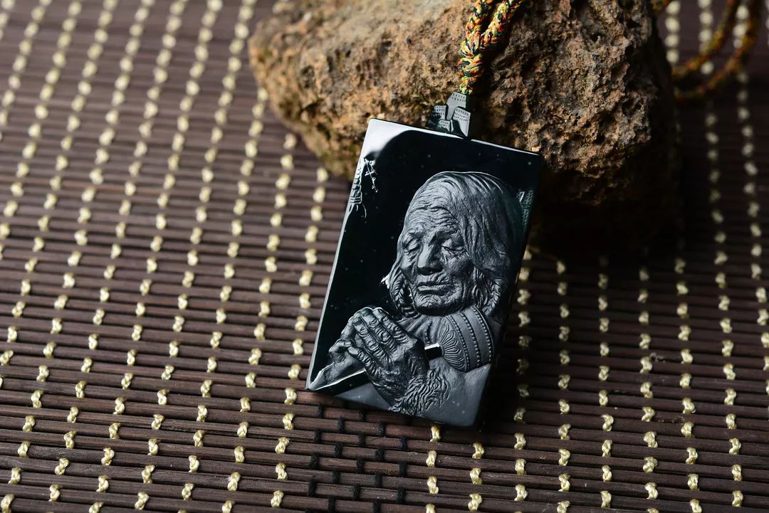 中缅边境翡翠交易市场有多赚钱,缅甸卖翡翠3800万