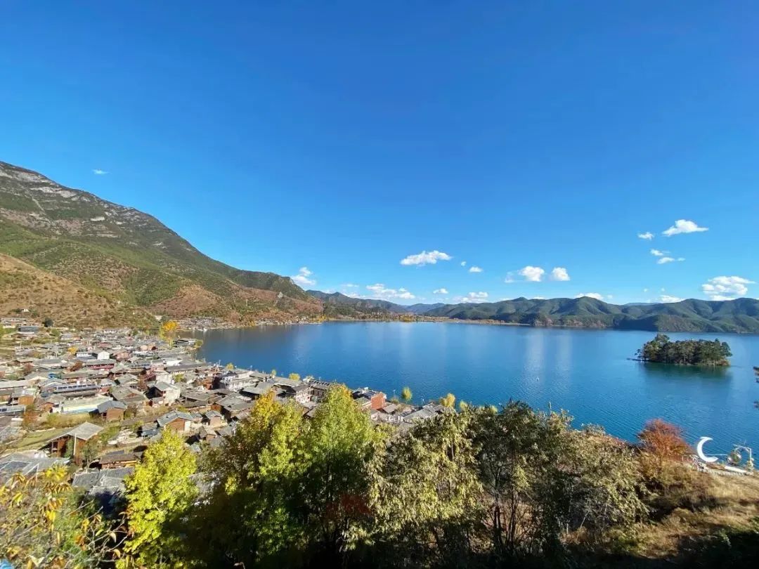 泸沽湖天空之镜怎么去,泸沽湖哪里有天空之镜