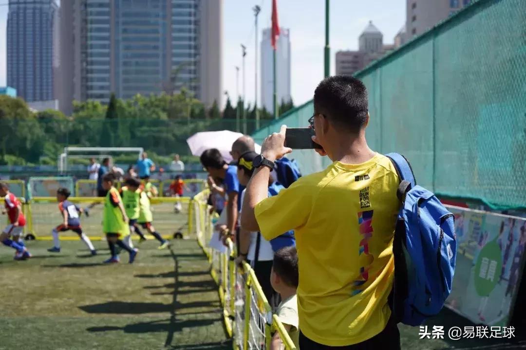 易联梯队训练赛,西安暑假易联足球培训班青少年