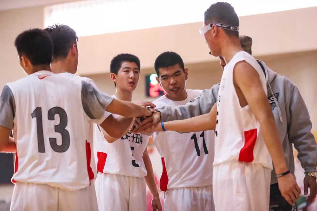 2019-2020赛季十六强,2018-19赛季耐高联赛决赛中场表演