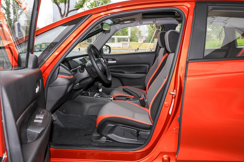 飞度1.5l发动机,全新飞度1.5自吸