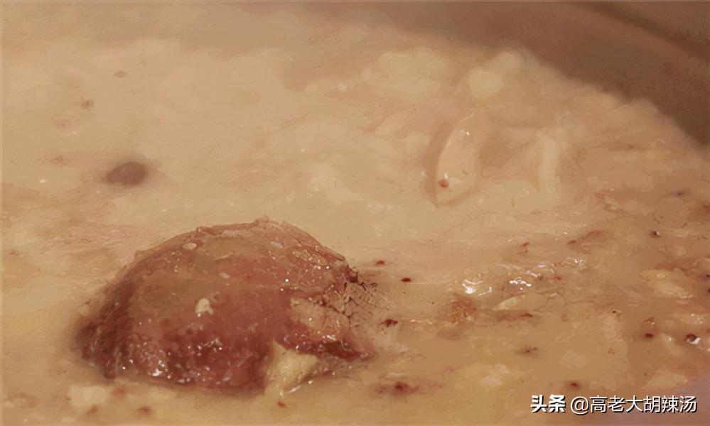 胡辣汤在锅里泄了怎么办,胡辣汤为什么颜色是黄的