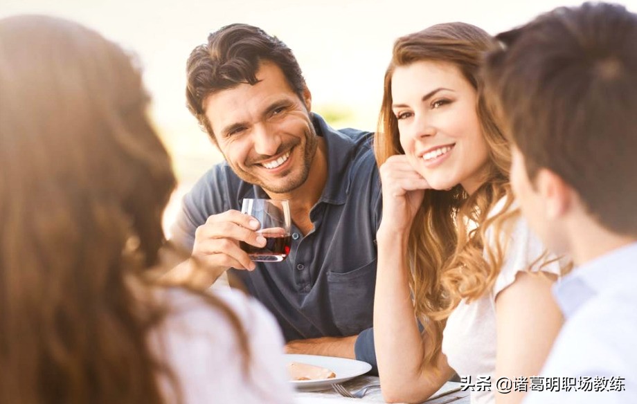 酒后，女上司说喜欢你，你对她也有意思，你敢答应吗？该怎么办？