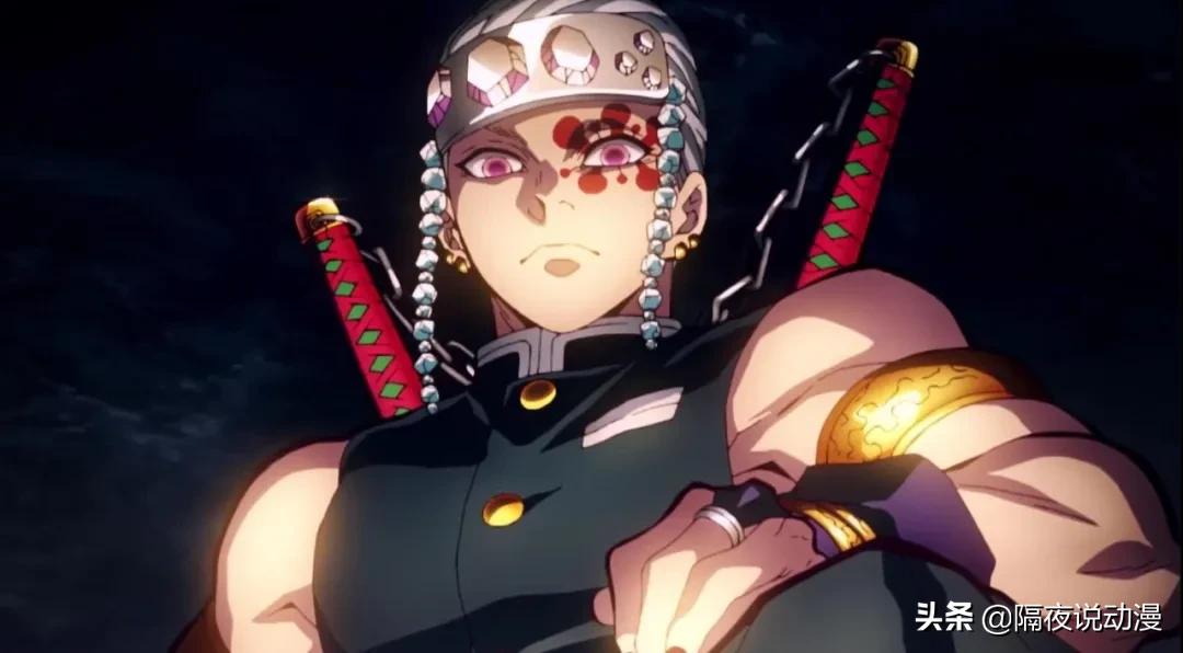 日本人穿和服应该穿拖鞋吧,日本女人为何穿上和服就像鬼