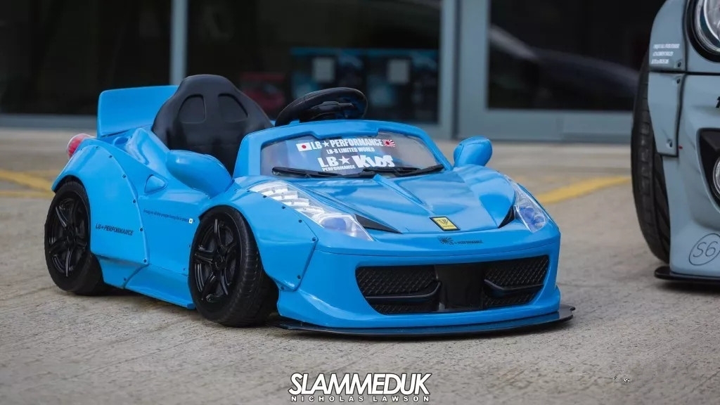 广州高校突现众多改装车,中国改装文化跨出了重要一步!