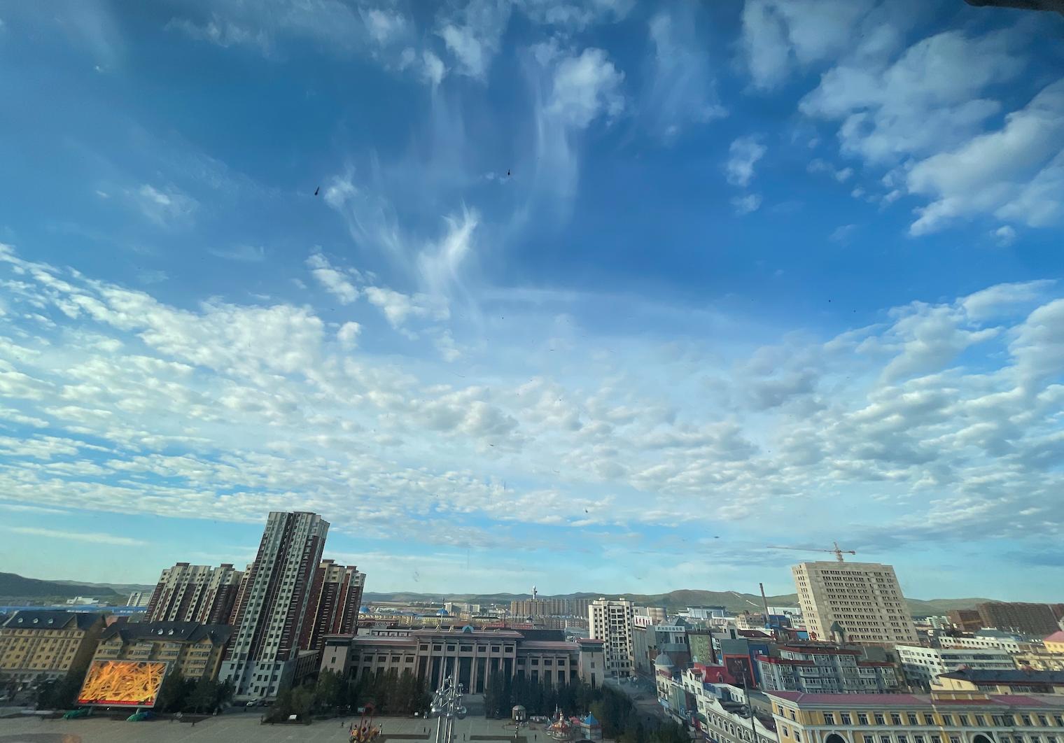 帮忙转移钱款属于什么罪,帮忙转移网赌资金构成什么罪