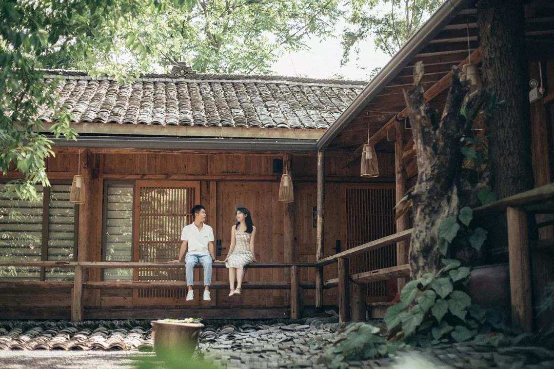 成都周边安静露营民宿好去处,成都周边三小时山野民宿