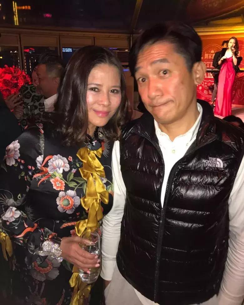 有钱有闲风华绝代,有钱有闲有美貌