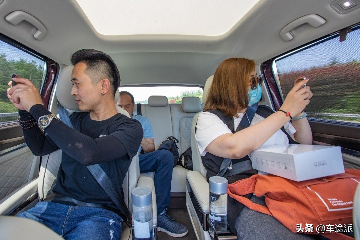 大众新威然在mpv里算不算好车,王者归来体验全新上汽大众mpv威然