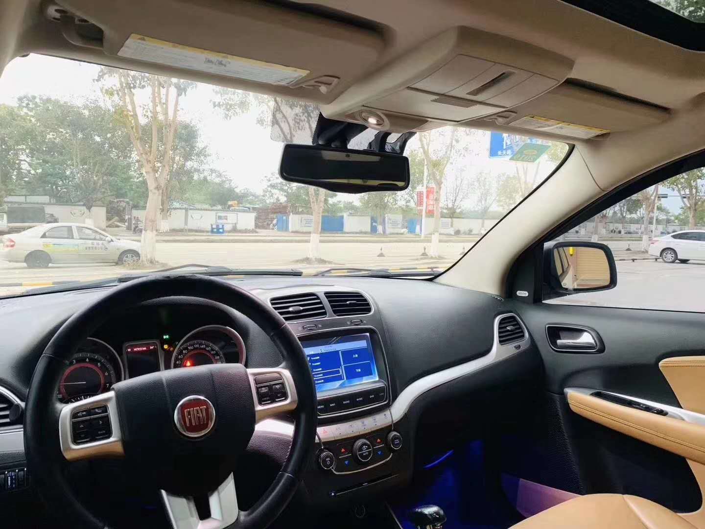 菲亚特7座商务车,7座菲亚特