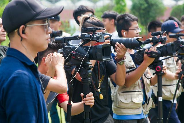 小平故里到华蓥山花海人家要多远,广安华蓥山小平故里