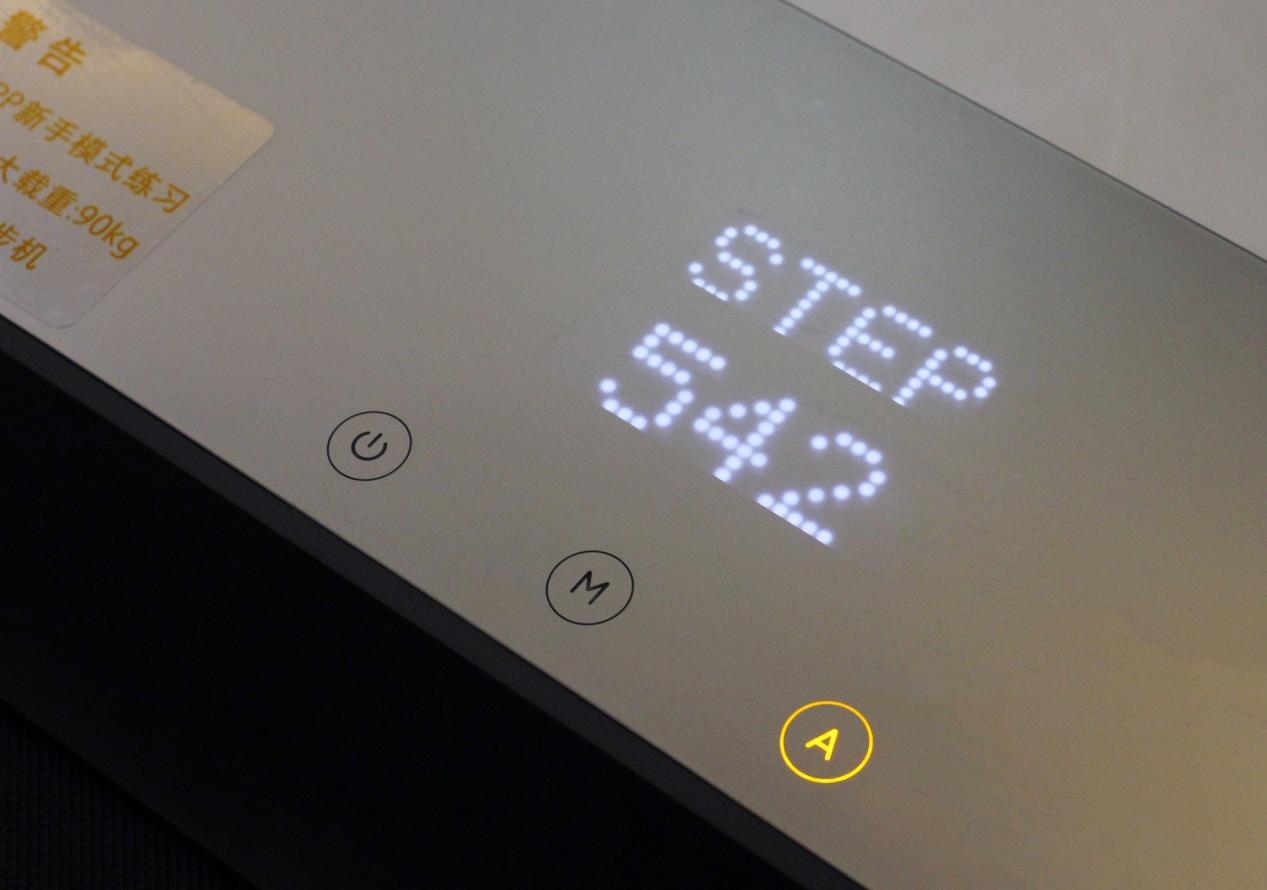 金史密斯walkingpad和小米走步机,walkingpad走步机c1可以跑步吗