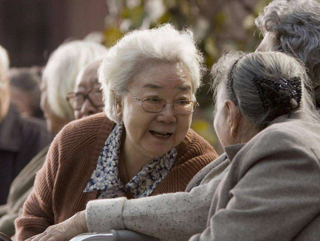 家里老人去世了可以领几笔钱,家里有老人去世后需要注意什么