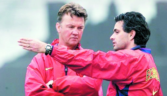 范加尔说穆里尼奥战术,穆里尼奥恭喜特里进入名人堂