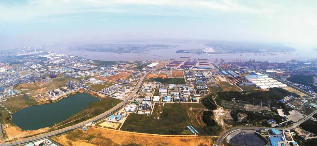 镇江现在是一个什么样的城市,镇江战略地位