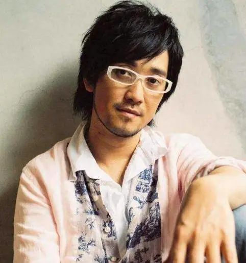 周传雄被谁淘汰,周传雄状况