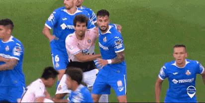 被武球王的前插吓怕了？既是特殊关照也是实力证明，奥利给