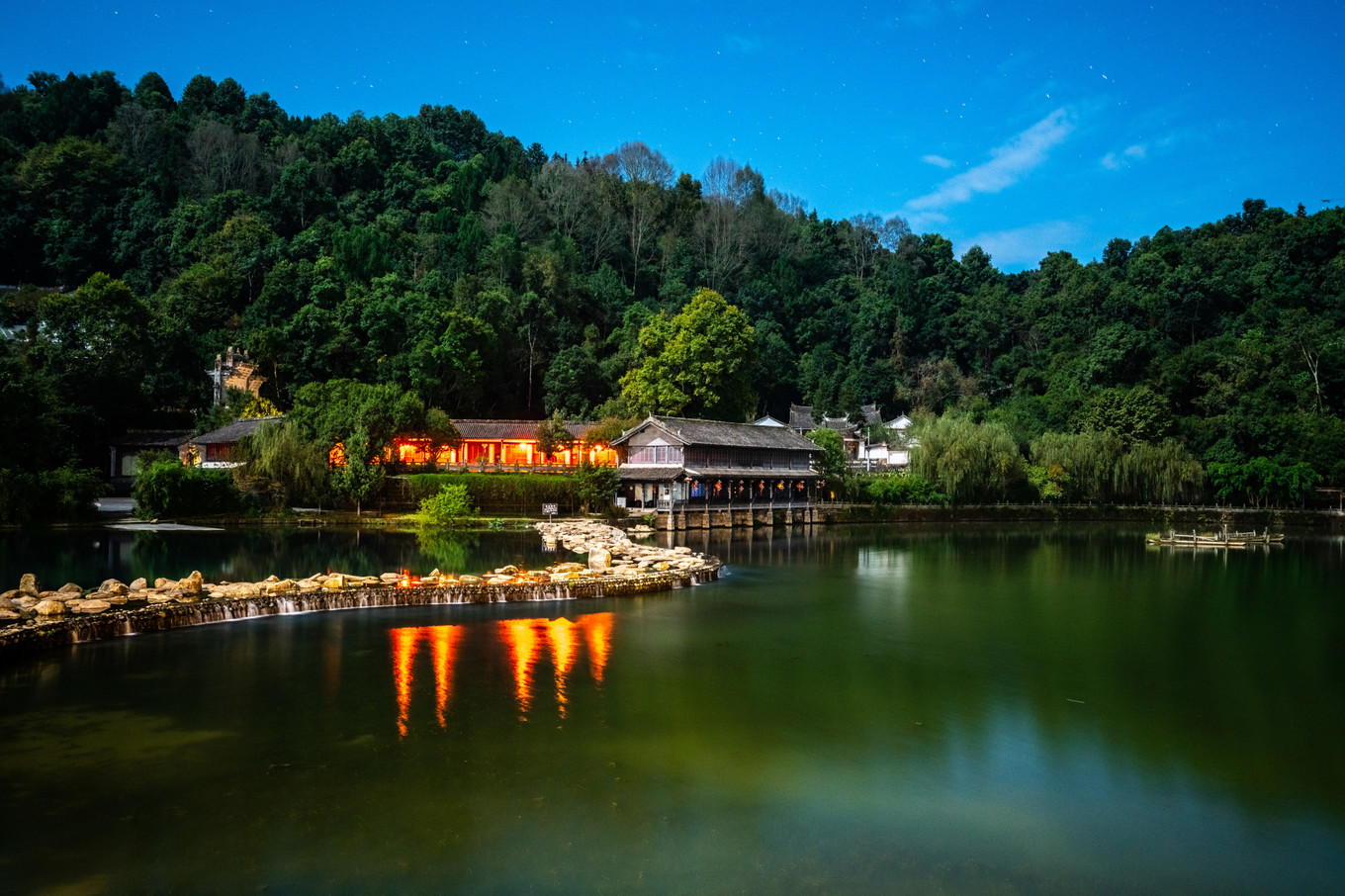 云南腾冲9月旅游攻略,云南腾冲旅游攻略秋天