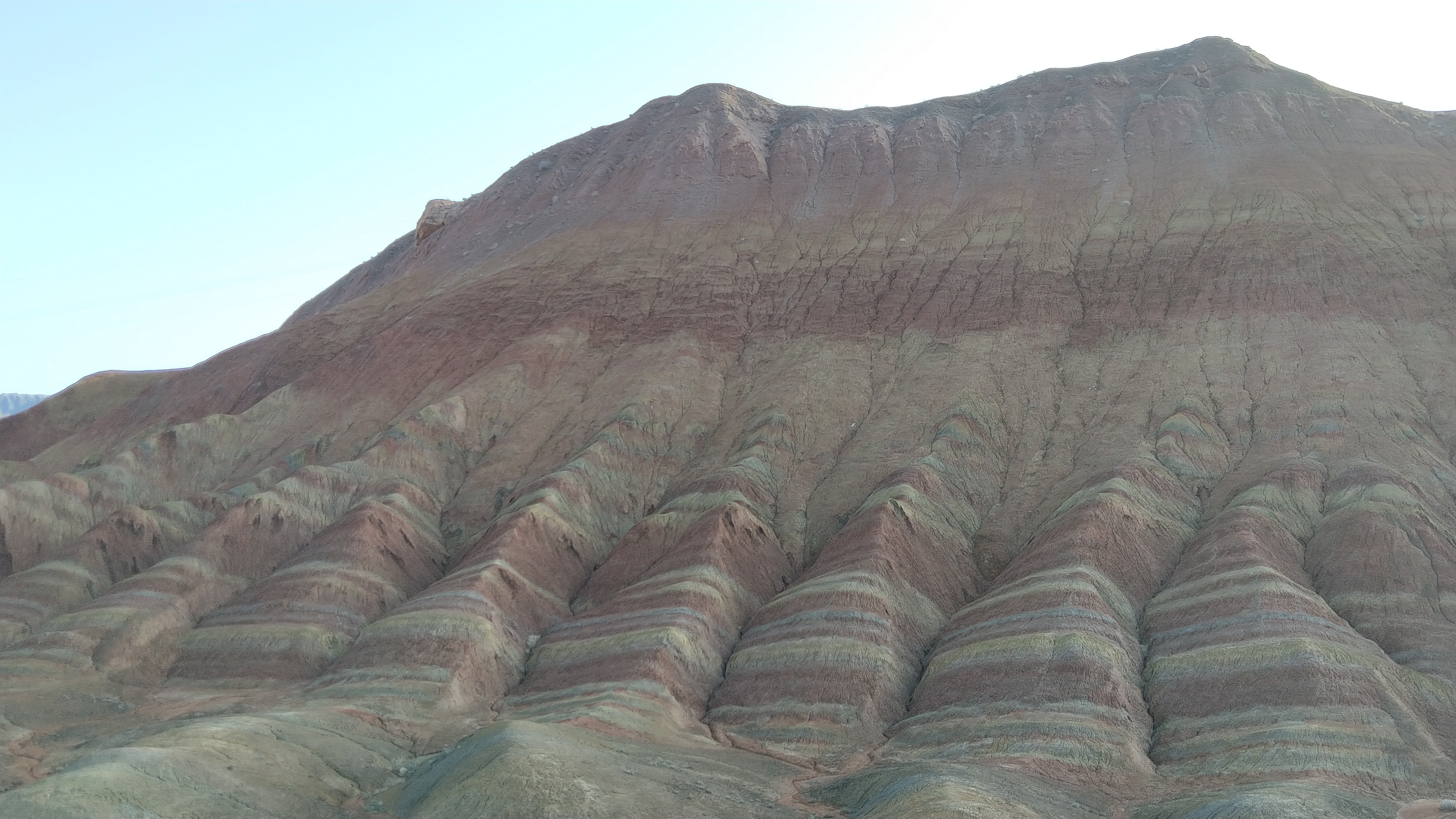 甘肃张掖七彩丹霞旅游攻略,游玩大西北甘肃省张掖市七彩丹霞