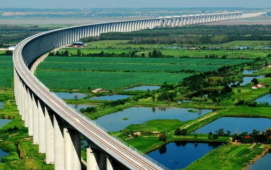 涓浗涓搧鍐嶅垱浣崇哗,涓浗涓搧娴峰