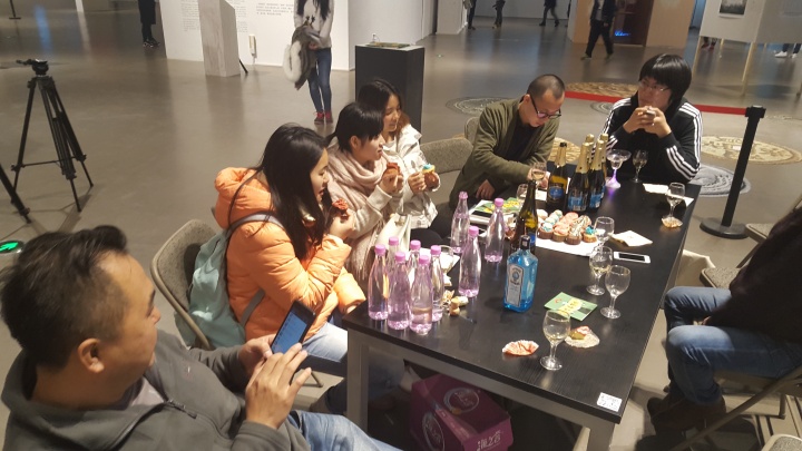 女神嫌我内向不够主动，一篇文章帮你改变性格获得女神心