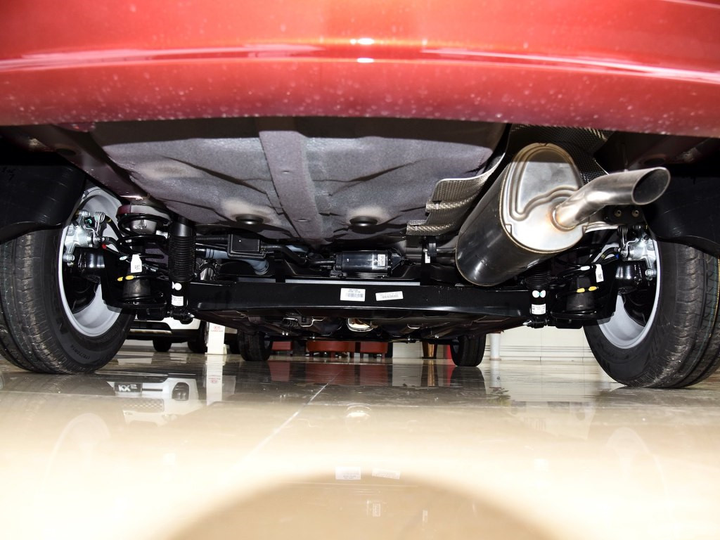 油耗不到5毛这两款车成居家首选,10万多买合资懂车的首选这3款