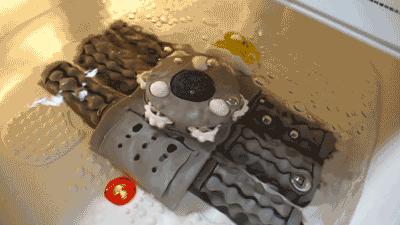 鍙岃剼娴告场鍦ㄦ俯娉夐噷,鍙岃剼娉＄儹姘磋兘鑸掔瓔娲荤粶