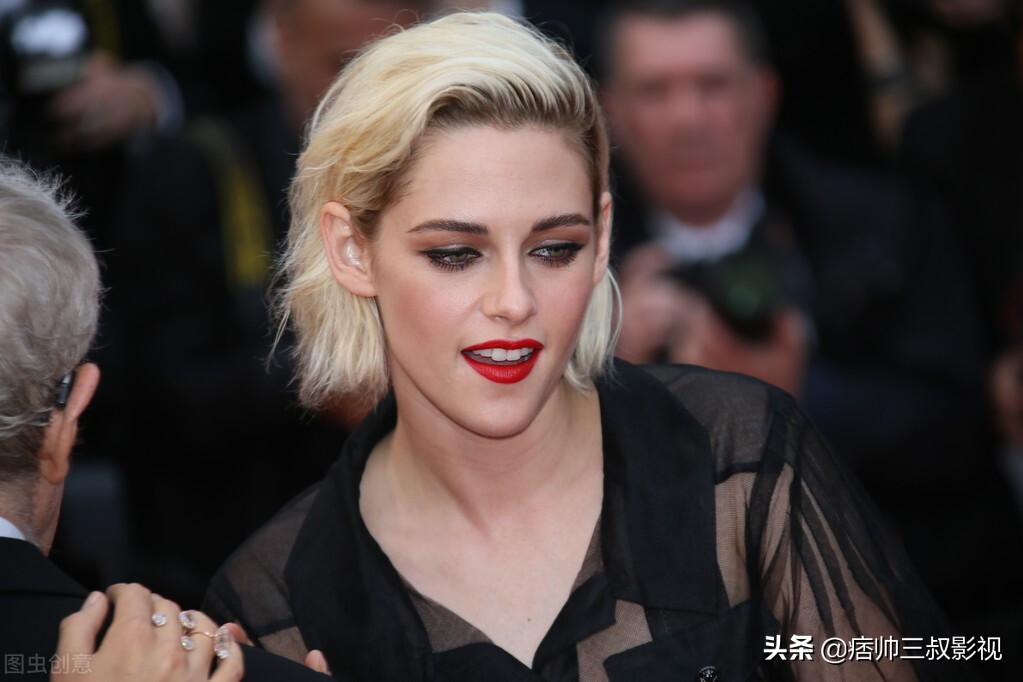 克里斯汀斯图尔特经典片段,斯图尔特克里斯汀吻戏