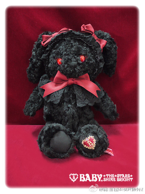 lo娘“人手一只”的兔熊，还有这么多种版本（一）