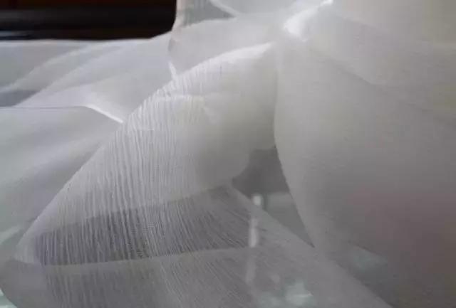 02真丝和03真丝哪个贵,真丝弹力缎和真丝双绉哪个贵