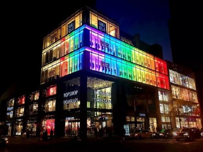 可口可乐品牌形象营销,可口可乐的广告本土化