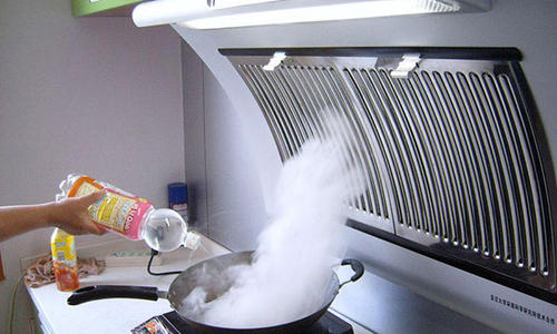 家里油烟机不好清理怎么办,家里油烟机太脏不好清理怎么办