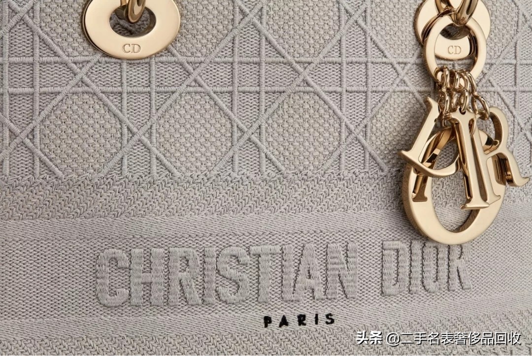 今年有什么好新款包包,早春必买的十款包包品牌