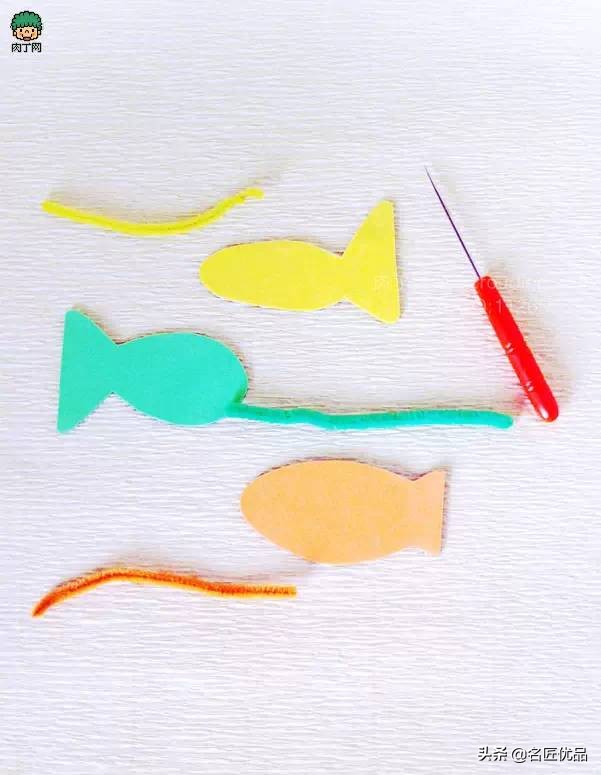 手工做小钓鱼竿玩具,怎么做钓鱼小玩具