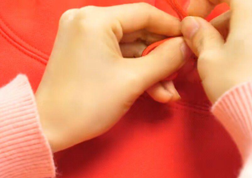 连帽卫衣/帽衫帽绳怎么系比较好看？