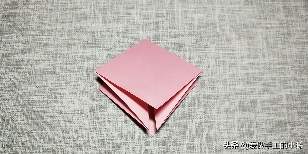 蝴蝶结折纸怎样贴在贺卡上好看,折纸简单又漂亮的蝴蝶结收纳盒