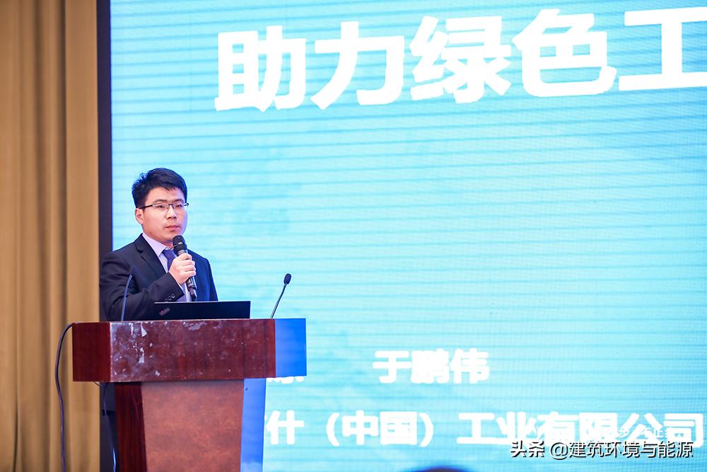 感恩同行携手共赢完整视频,感恩携手共赢主题年会