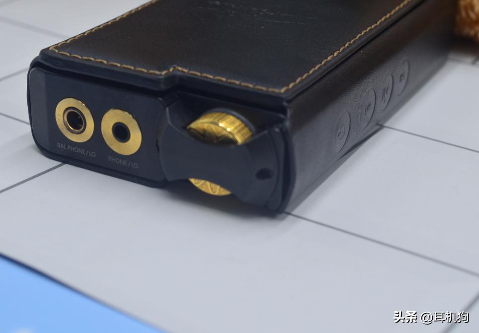 相当堆料？一言不合两三万，推力奇大非常hi-fi的音乐*放播**器墨菊