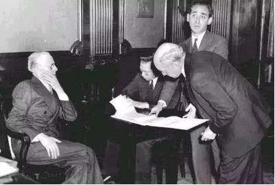 杰西利弗莫尔留下的3点启示,杰西利弗莫尔大起大落过程