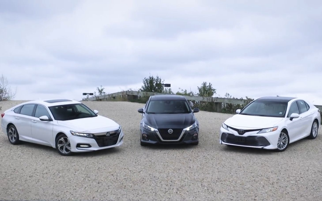 同级别的丰田和本田哪个更舒服些,一样的排量本田丰田哪个省油