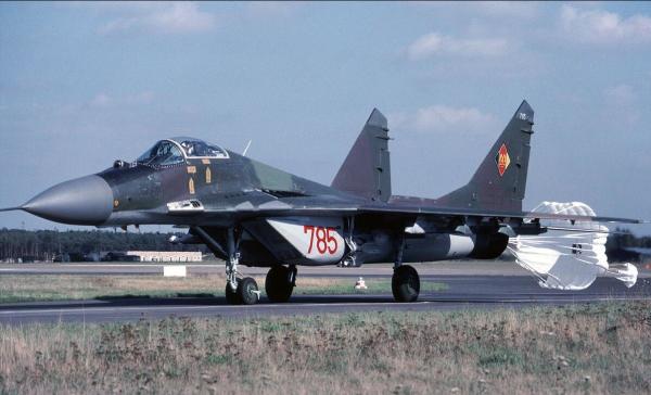 最便宜战机,最便宜一架战斗机多少钱