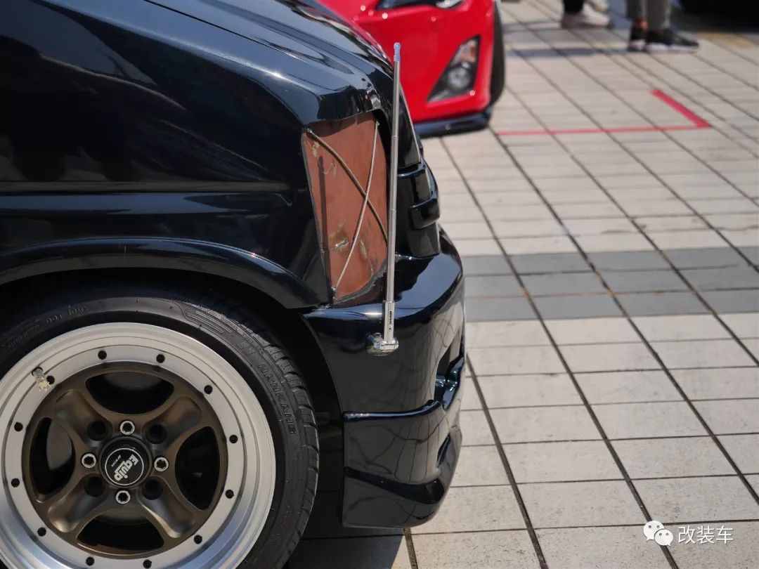 改装车聚会,改装车齐聚车展