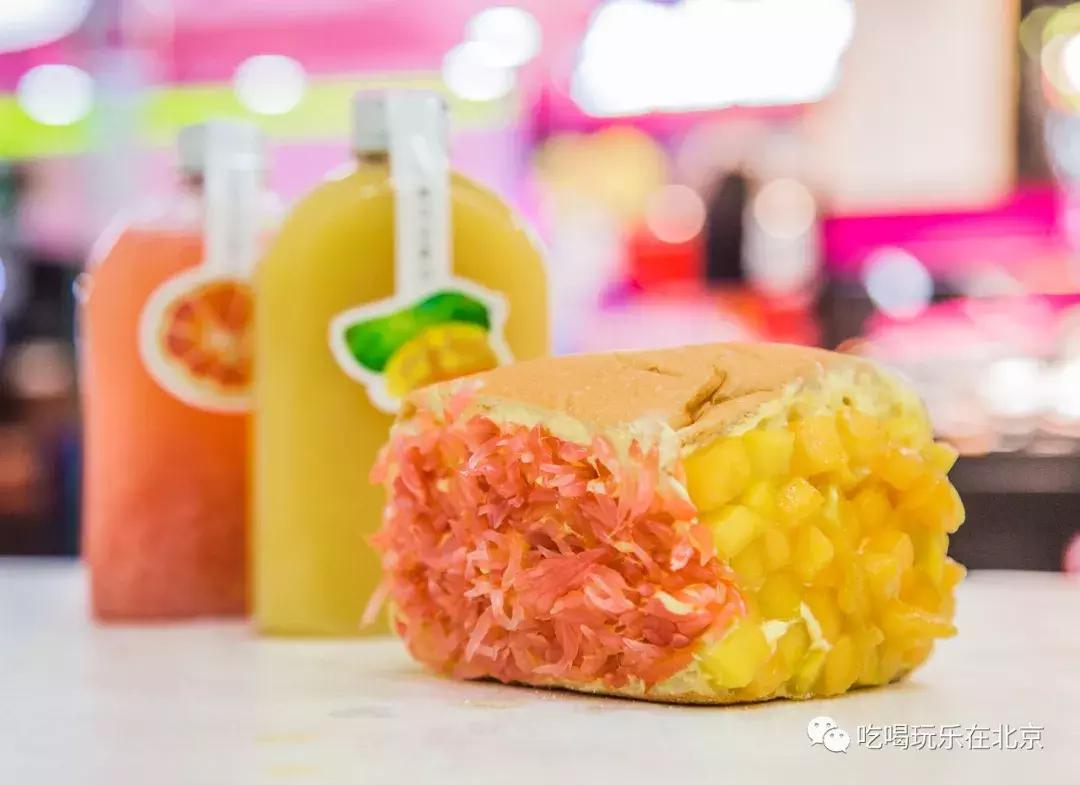 为了吃这个包包，排了80米长队！