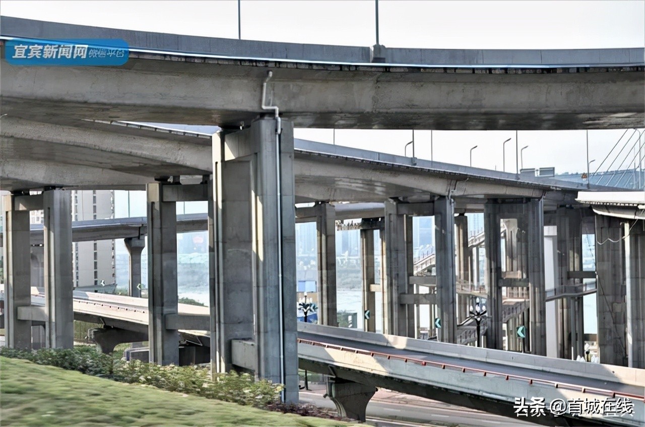 宜宾这座“5D”立交桥走错就走远了！一起来看看4个方向行走路线