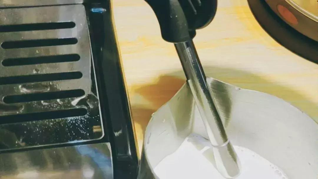 咖啡机为什么要经常清洁,有效清洁的重要性