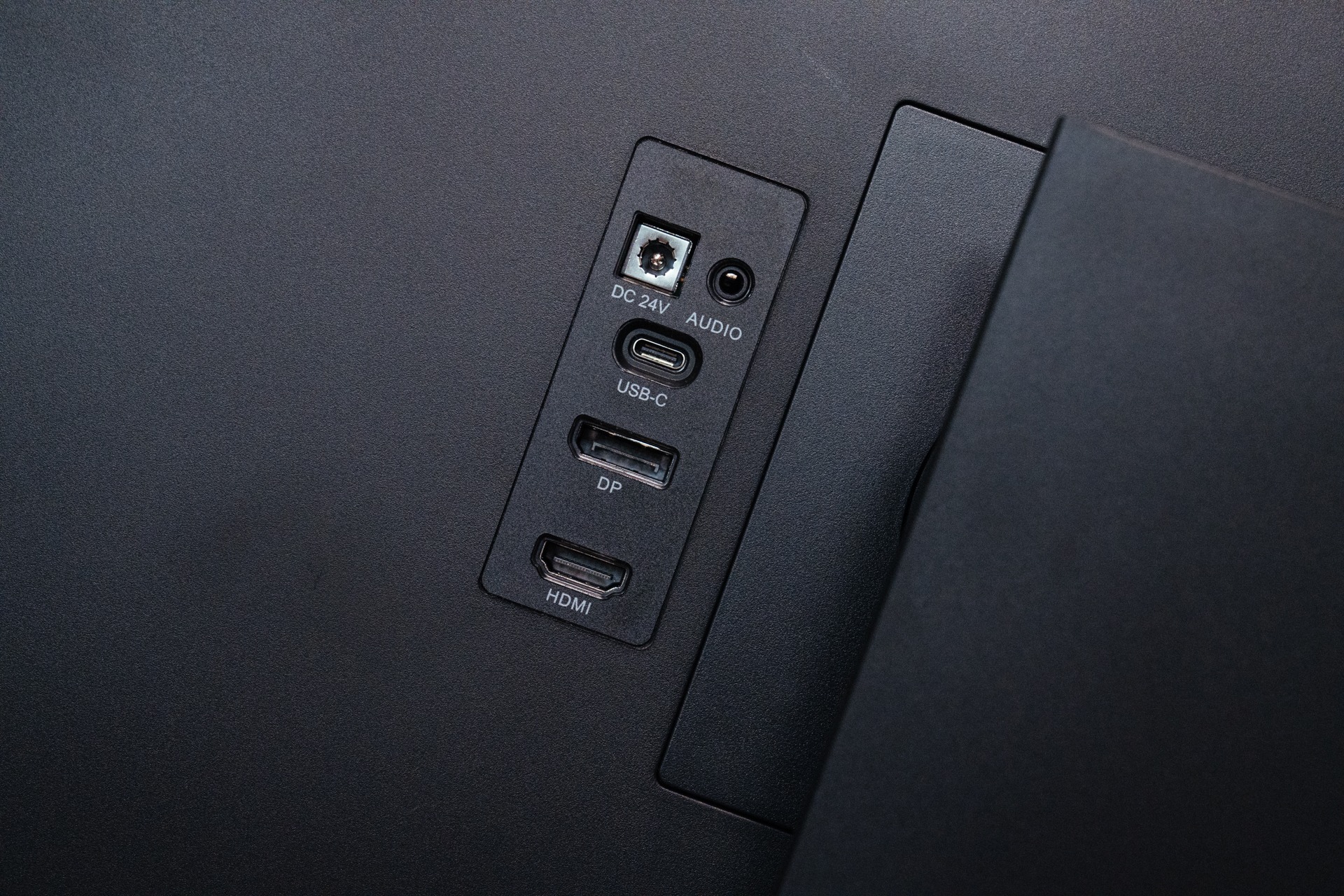 switch鏄剧ず鍣╟force,鏀寔switch涓绘満妯″紡鐨勬樉绀哄櫒