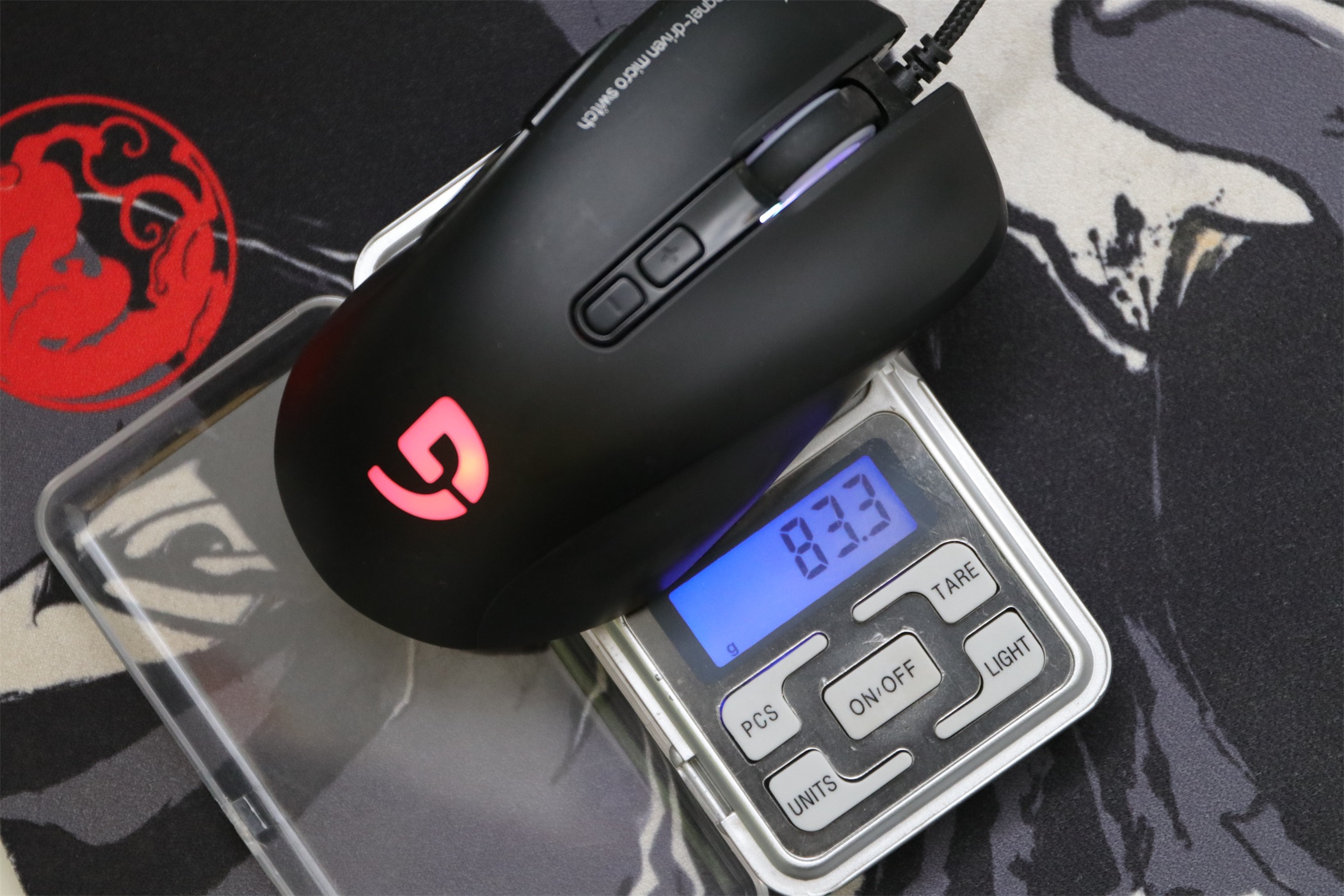 轻量化鼠标性价比推荐,200到300无线轻量化鼠标