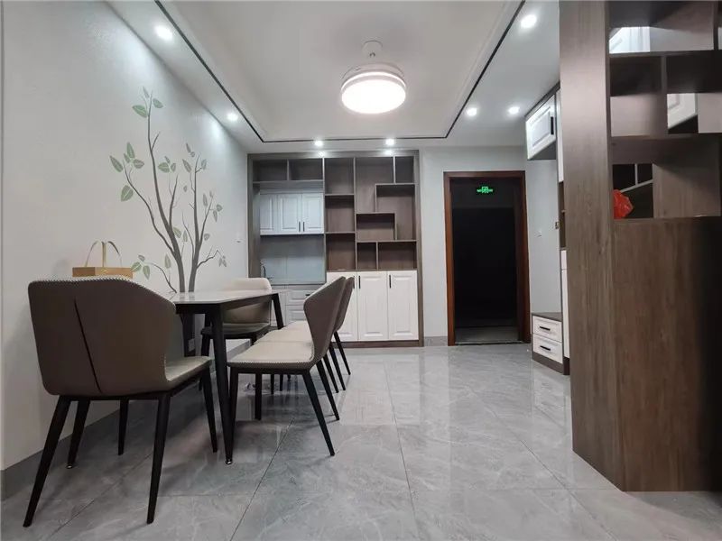 谁说陶瓷零售不好做？吴忠在桂林每年业绩几千万