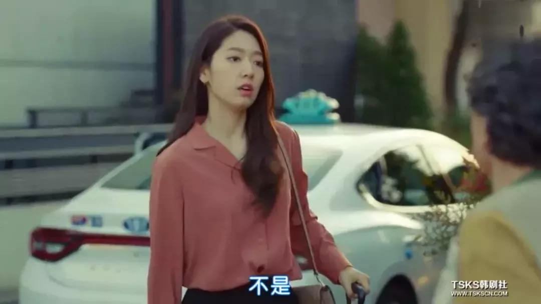 阿尔罕布拉宫的结局,朴信惠阿尔罕布拉宫的回忆穿搭